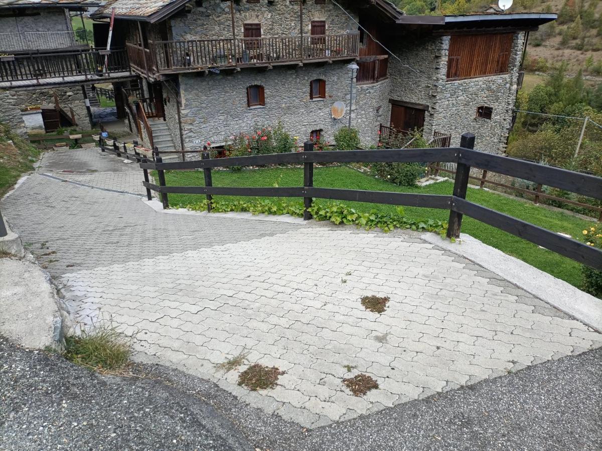 Casa Dei Sogni Apartamento Aosta Exterior foto